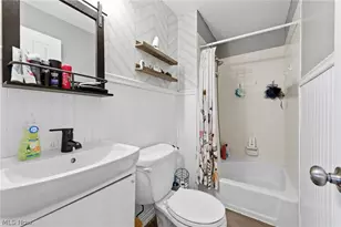 27974 Sanders Ln, North Olmsted, OH 44070 - Photo 21