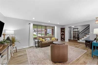 27974 Sanders Lane, North Olmsted, OH 44070 - Photo 9