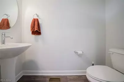 12027 Wade Park Avenue, Loveland, OH 44106 - Photo 15