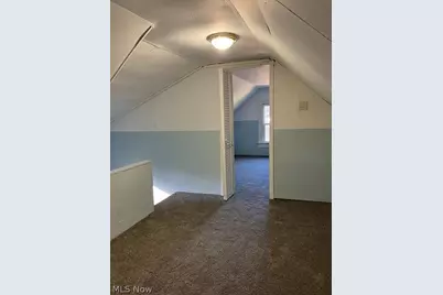 230 Helen Avenue, Akron, OH 44310 - Photo 25