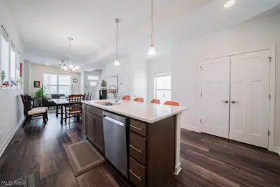 12101 Wade Park Avenue, Loveland, OH 44106 - Photo 11