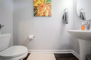 12101 Wade Park Ave, Loveland, OH 44106 - Photo 15