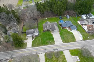 407 31st St SW, Barberton, OH 44203 - Photo 25