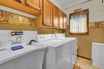 15888 Inglewood Drive, Strongsville, OH 44136 - Photo 19