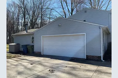 37818 Lake Shore Boulevard, Eastlake, OH 44095 - Photo 21