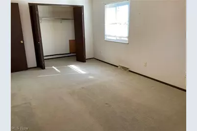 37818 Lake Shore Boulevard, Eastlake, OH 44095 - Photo 13