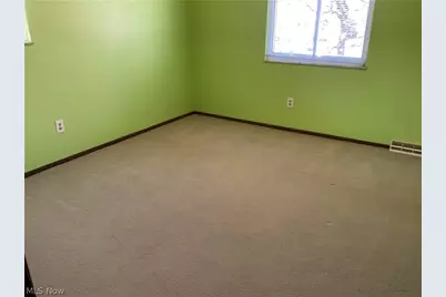 37818 Lake Shore Boulevard, Eastlake, OH 44095 - Photo 15