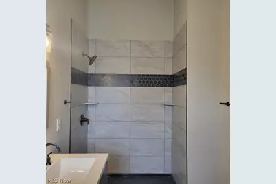 2663 W 28th Place, Loveland, OH 44113 - Photo 15