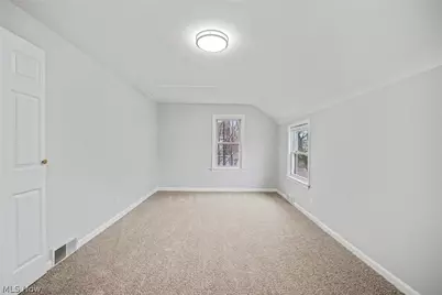 312 Montrose Avenue NW, Canton, OH 44708 - Photo 13