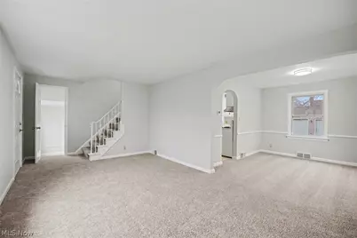 312 Montrose Avenue NW, Canton, OH 44708 - Photo 9