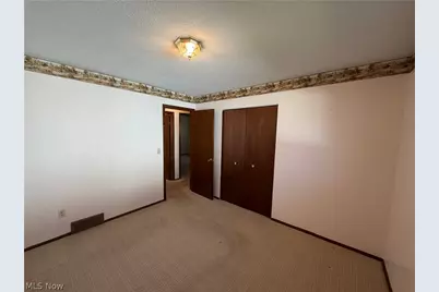 5860 N Crossview Road, Green Hills, OH 44131 - Photo 15