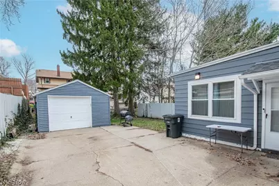 1121 Woodward Avenue, Akron, OH 44310 - Photo 27
