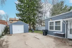 1121 Woodward Ave, Akron, OH 44310 - Photo 27