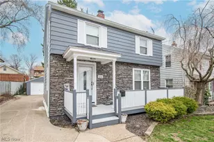 1121 Woodward Ave, Akron, OH 44310 - Photo 3