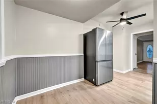 20801 Morris Ave, Euclid, OH 44123 - Photo 11