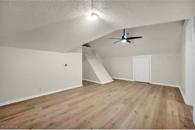 20801 Morris Avenue, Euclid, OH 44123 - Photo 25