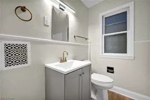 20801 Morris Ave, Euclid, OH 44123 - Photo 17