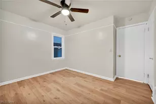 20801 Morris Ave, Euclid, OH 44123 - Photo 21