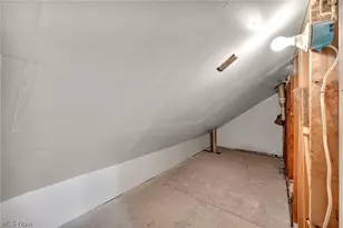 20801 Morris Ave, Euclid, OH 44123 - Photo 27