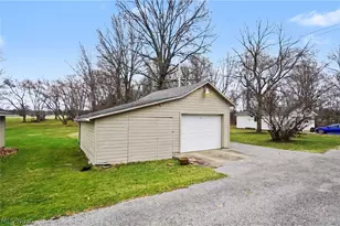 18280 5th St, Beloit, OH 44609 - Photo 31