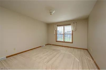 580 Glenmere Place, Barberton, OH 44203 - Photo 17