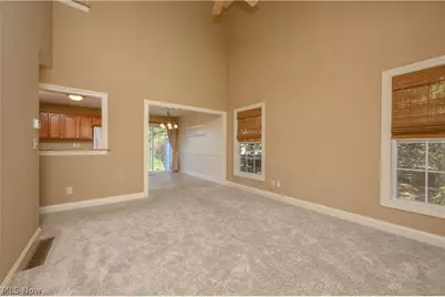 465 Wagler Avenue SW, Hartville, OH 44632 - Photo 5