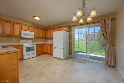 465 Wagler Avenue SW, Hartville, OH 44632 - Photo 11