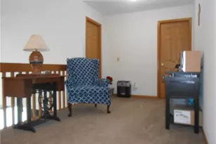 7567 Monterey Bay Dr, Mentor on the Lake, OH 44060 - Photo 9