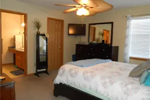 7567 Monterey Bay Dr, Mentor on the Lake, OH 44060 - Photo 11