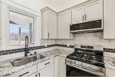 6535 North Ridge Road, Geneva, OH 44041 - Photo 15