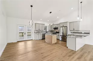 6535 North Ridge Rd, Geneva, OH 44041 - Photo 7