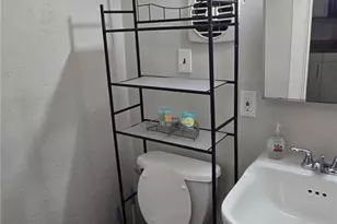 1856 Lampson Rd, Loveland, OH 44112 - Photo 15