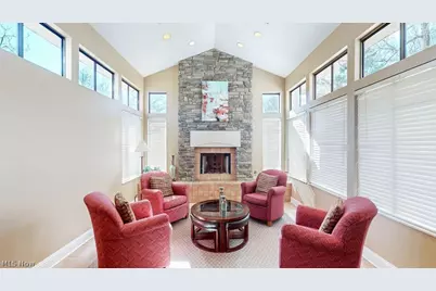 3800 Rosemont Boulevard #105D, Akron, OH 44333 - Photo 37