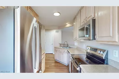 3800 Rosemont Boulevard #105D, Akron, OH 44333 - Photo 17