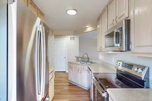 3800 Rosemont Blvd, Akron, OH 44333 - Photo 17