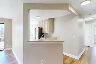 3800 Rosemont Blvd, Akron, OH 44333 - Photo 7