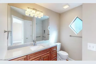 3800 Rosemont Boulevard #105D, Akron, OH 44333 - Photo 31