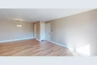 3800 Rosemont Boulevard #105D, Akron, OH 44333 - Photo 9