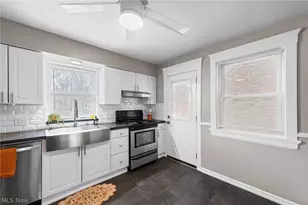 1354 Edwards Ave, Oakwood, OH 44107 - Photo 11