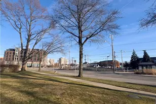 19901 Van Aken Blvd W, Huber Heights, OH 44122 - Photo 5