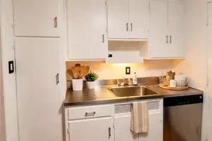 19901 Van Aken Blvd W, Huber Heights, OH 44122 - Photo 7