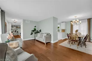 11586 Pleasant Ridge Pl, Strongsville, OH 44136 - Photo 9