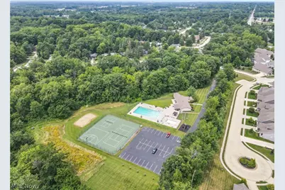 11586 Pleasant Ridge Place, Strongsville, OH 44136 - Photo 41