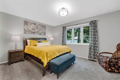 11586 Pleasant Ridge Place, Strongsville, OH 44136 - Photo 25