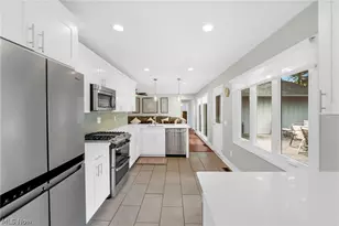 11586 Pleasant Ridge Pl, Strongsville, OH 44136 - Photo 15