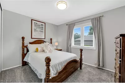 11586 Pleasant Ridge Place, Strongsville, OH 44136 - Photo 31