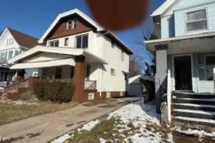 1253 E 135th St, Loveland, OH 44112 - Photo 1