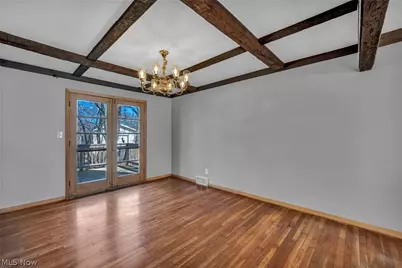 2463 Derbyshire Road, Cleveland Heights, OH 44106 - Photo 11