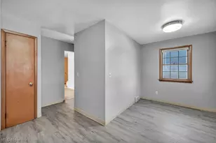 2463 Derbyshire Rd, Cleveland Heights, OH 44106 - Photo 21