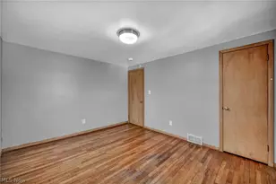 2463 Derbyshire Rd, Cleveland Heights, OH 44106 - Photo 31